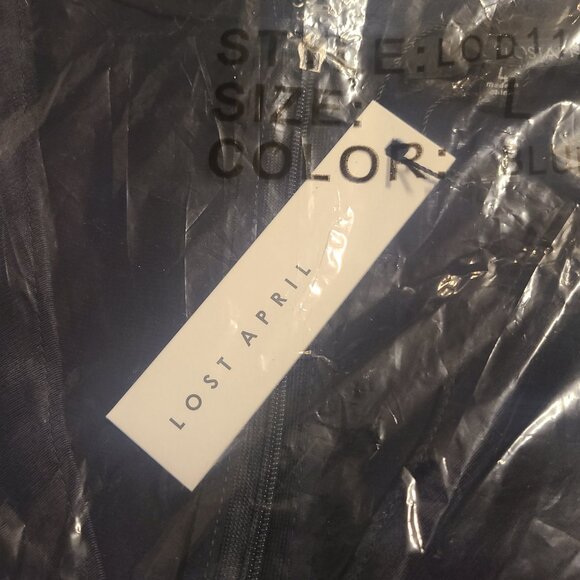 Midnight Wrap - Picture 3 of 3